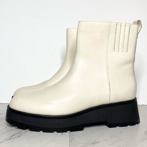 Vince Camuto Neframes Off White Leather Boot 11M